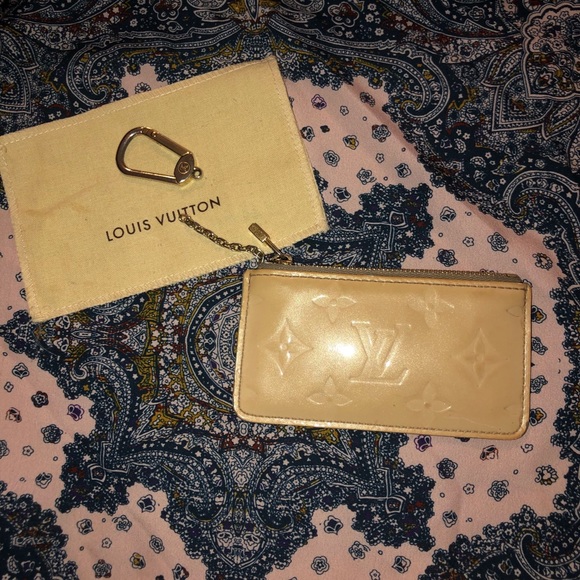 AUTHENTIC Louis Vuitton vernis card/coin holder - Picture 2 of 8